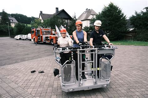 Freiwillige Feuerwehr Der Stadt Meschede H Bung Der Olper