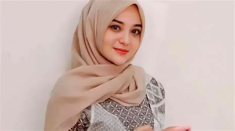 CARI JODOH JANDA SHOLEHAH MBAK DWI RAMADHANI CARI JODOH SIAP NIKAH