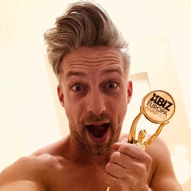 Interracial Threesome With Two Hot Latinas Yenifer Chacon And Alicia Trece XHamster