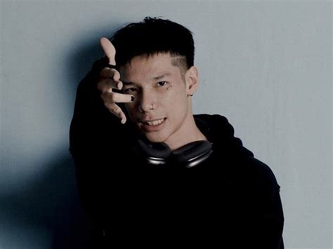 Tin tức ca nhạc những bài hát hot nhất hiện nay