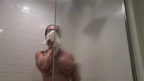 Barefoot Sailing Ashley Shower And Pussy Shave Tnaflix