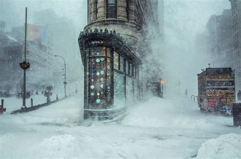 This Photograph Of The Nyc Winter Storm Looks Like An Impressionist