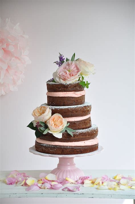 Naked Cakes für Frühlingshochzeit