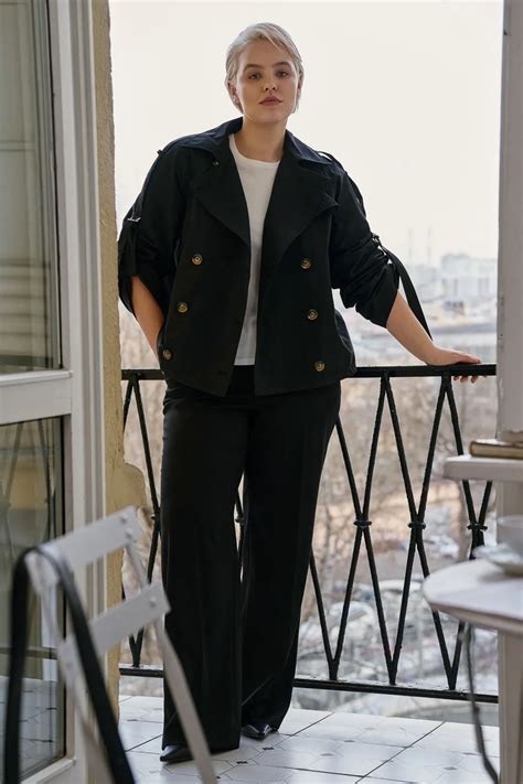 Ветровка Le monique 704233003 цены в Москве, купить одежду, каталог ...