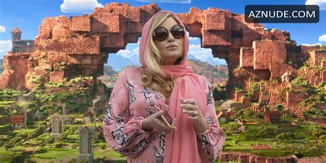 JENNIFER COOLIDGE Nude AZNude