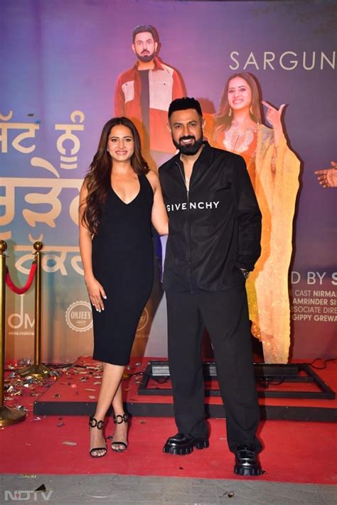 Inside Jatt Nuu Chudail Takri Screening Gippy Grewal Sargun Mehta