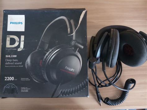 Philips Headphones Audio Headphones And Headsets On Carousell