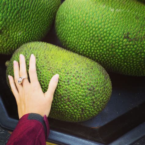 Large Fruit Sz The Day