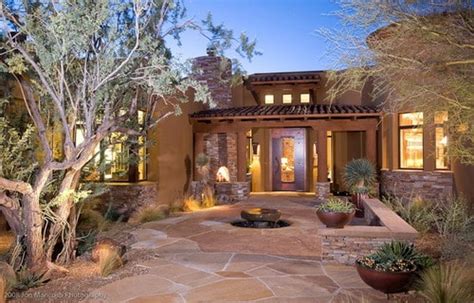 Southwestern-Style-House-Exterior-Front-Yard-Landscape-by-BOXHILL ...