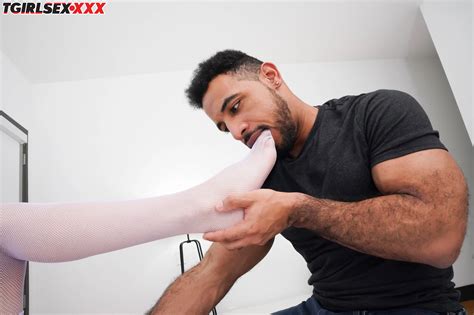 Tgirlsex Xxx Zariah Aura Tops Rodrigo Amor Nude Pics Xhamster