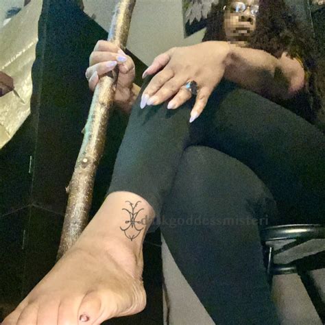 Darkgoddessmisteri S Profile Porn Vids Pics More ManyVids ManyVids