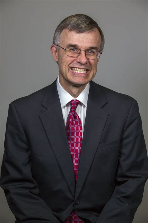 Ambassador Gray Discussed Us Support For Tunisian University Students