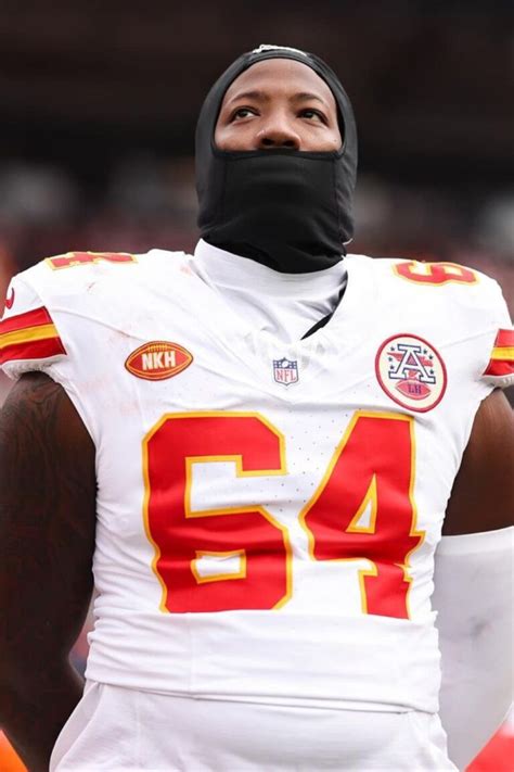 Chiefs Wanya Morris Parents Where Are They From Players Bio