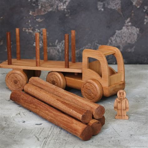 Деревянная игрушка Лесовоз в интернет-магазине на Ярмарке Мастеров ...