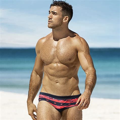 A New Hot Swimwear Men Red Black Patchwork Star Print Men Swimsuit Sunga Beach Board Swim