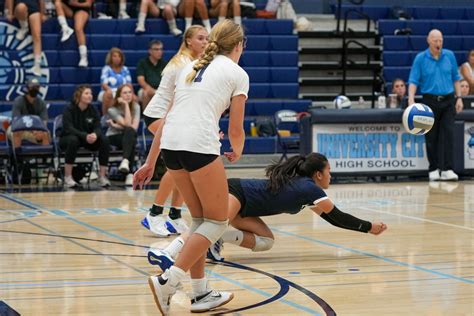 Varsity Photos Sda Girls Volleyball