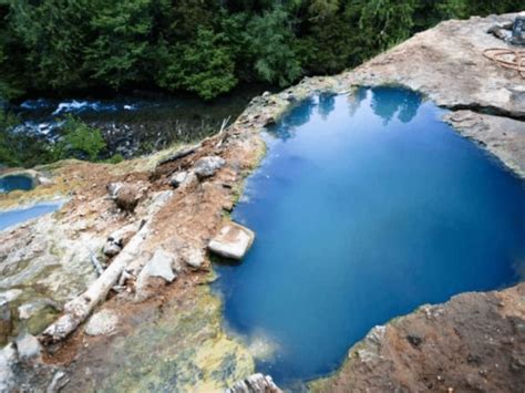 Top 12 Hot Springs In Washington To Soak In Nature S Bliss Emerald City Dream