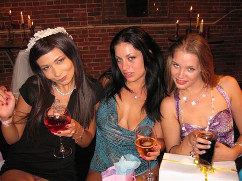 Amber Rayne Horny Sluts Dominating Over A Dude Babes And Pornstars