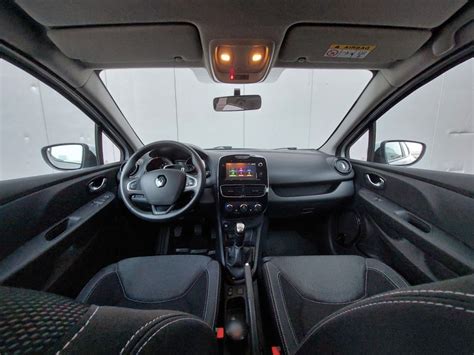 Renault Clio Dci Hr Navi Bass Reflex Nove Zimske Gume Jamstvo