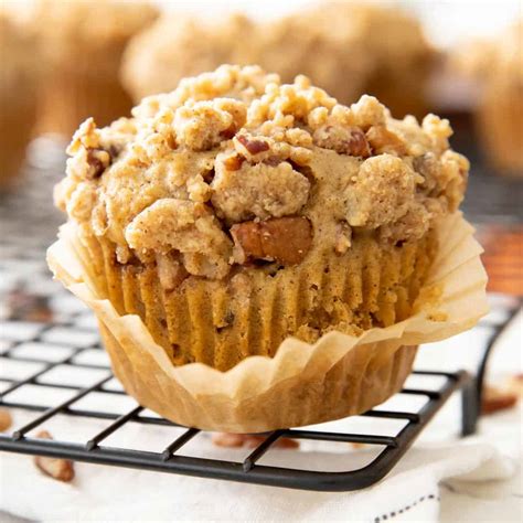 Streusel Topping Beaming Baker