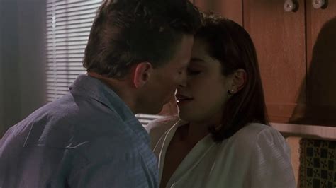 Ордер на смерть 1990 г. (Свидание с Амандой) - YouTube