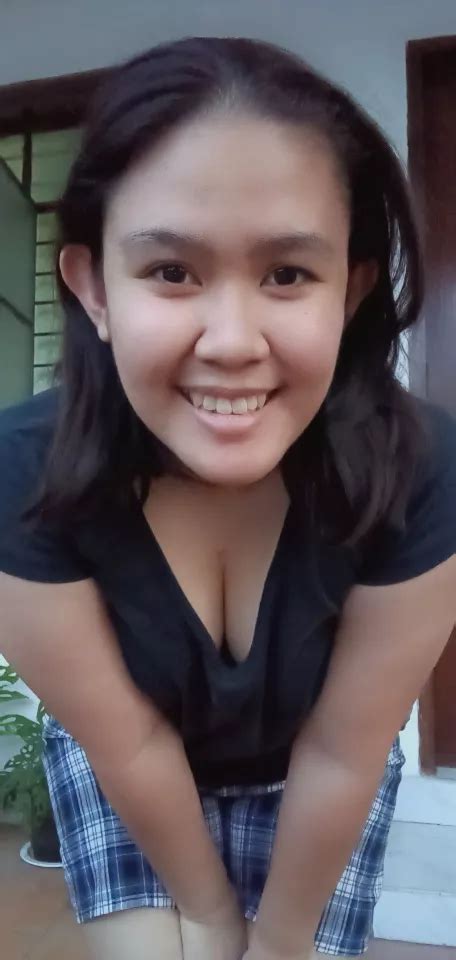 Sending Good Vibes This Thursday Nudes Realasians NUDE PICS ORG