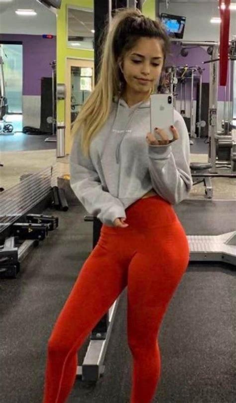 Goddess Valkyrae Has Me So Horny Scrolller