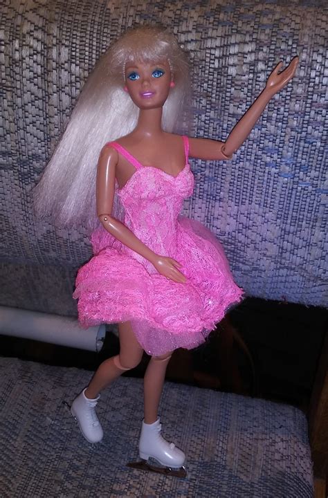 I Rescued This Nude Barbie From A Thrift Store For She Was Articulated With Flat Feet That