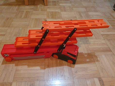 Tovornjak Hot Wheels