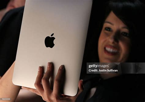event guest plays    apple ipad   apple special