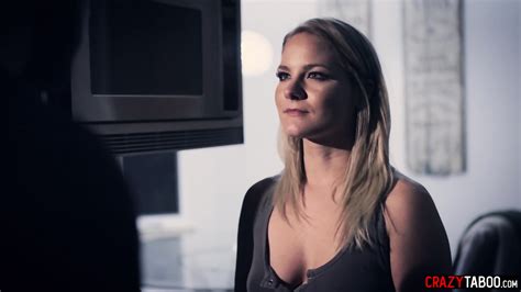 Blonde Homeless Teen Gets Her Hairy Pussy Fingered Hard