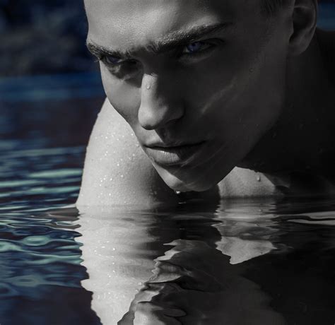 Nikos Sculpture Parfum ~ Parfumuri noi