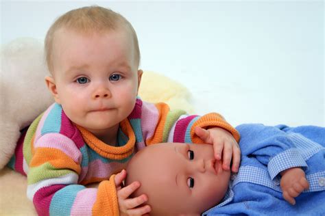 Een Nieuw Gezinslid Broertjes En Zusjes Stichting Gezondheid