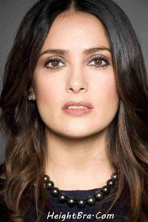 Salma Hayek Height Weight Bra Bio Figure Size Heightbra