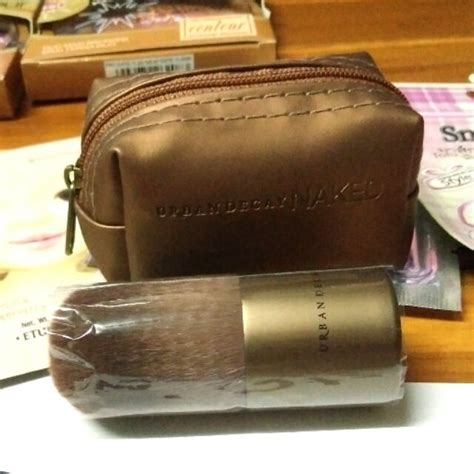 แปรงแตงหนา NAKED พรเมยม พรอมกระเปาใส ขนนมมวากกก Shopee Thailand