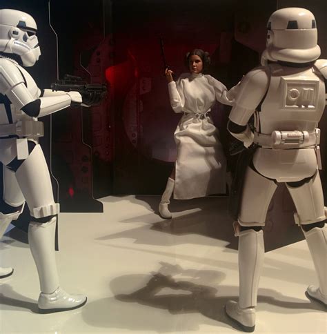 1 6 Hot Toys MMS298 Star Wars Episode IV Princess Leia Collectible Figure Page 179