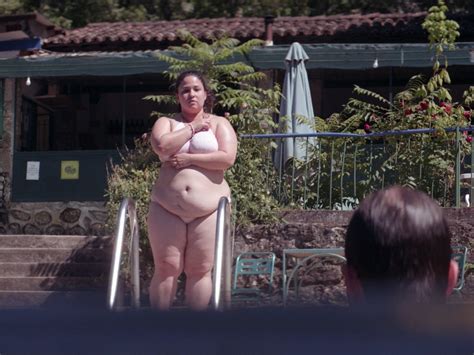 Nude Video Celebs Laura Gal N Sexy Piggy Cerdita