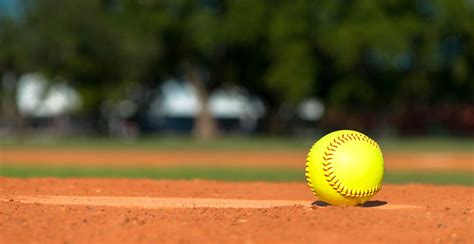Softball Wallpapers - Top Free Softball Backgrounds - WallpaperAccess