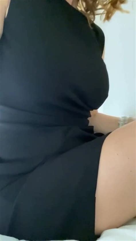 Milf Italiana Si Masturba In Cam Col Suo Capo Solopornoitaliani