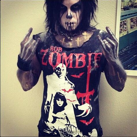 Teenage Nosferatu Pussy Piggy D With Rob Zombies Te