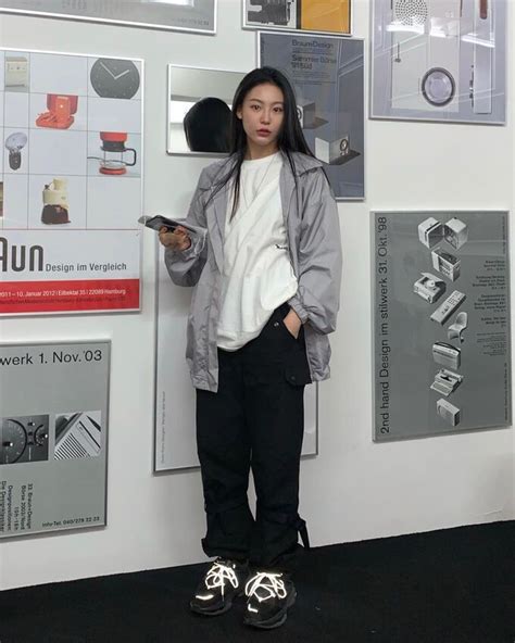 Hot Girl Nh M H N Qu C Xinh L I C N M C P Nh Cao Ng I P Vi T Gi I Tr