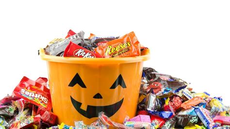 When is trick-or-treating in Vineland NJ for 2018?