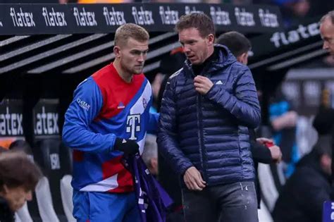 Hart Zu Schlucken De Ligt Stellt Sich Hinter Nagelsmann