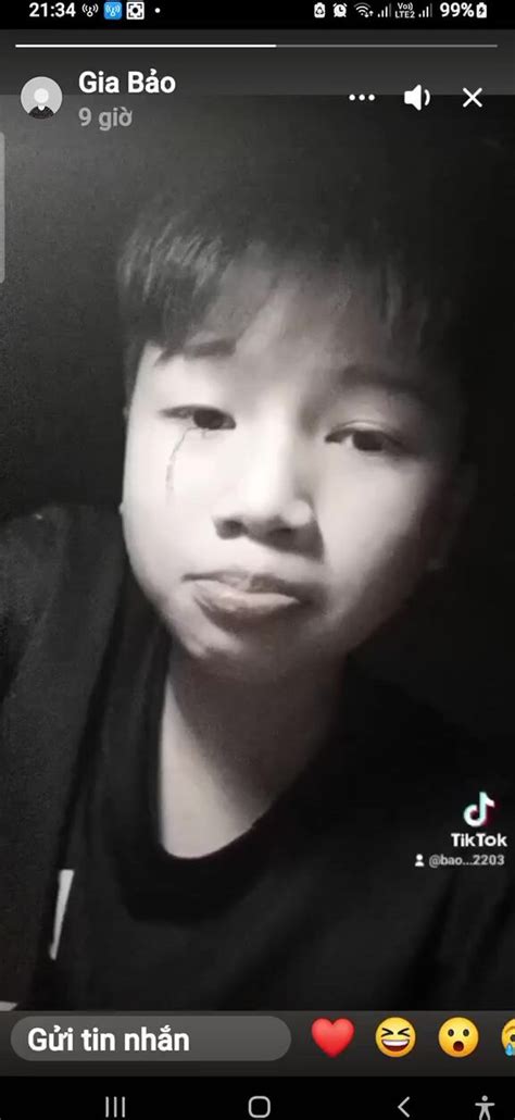 bé tí tập quay sex xNhau