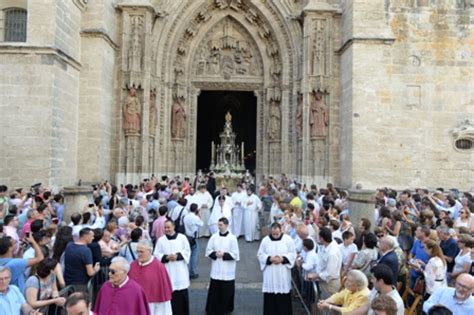 Gel N Noticias La Ciudad De Sevilla Respondi Como Siempre Y Particip