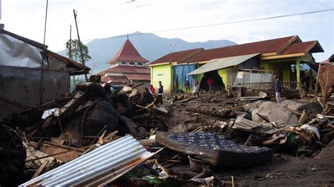 Update Banjir Dan Longsor Sumbar 67 Orang Meninggal Dunia 20 Orang