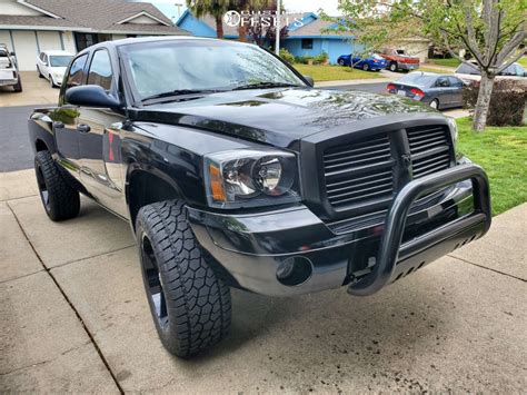 2007 Dodge Dakota Lifted