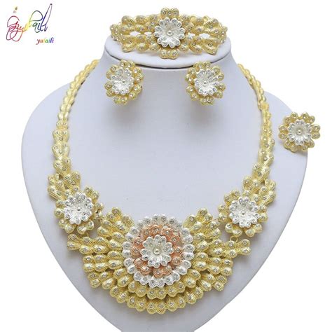 Yulaili 2019 New Luxury Austria Crystal African Big Flower Necklaces