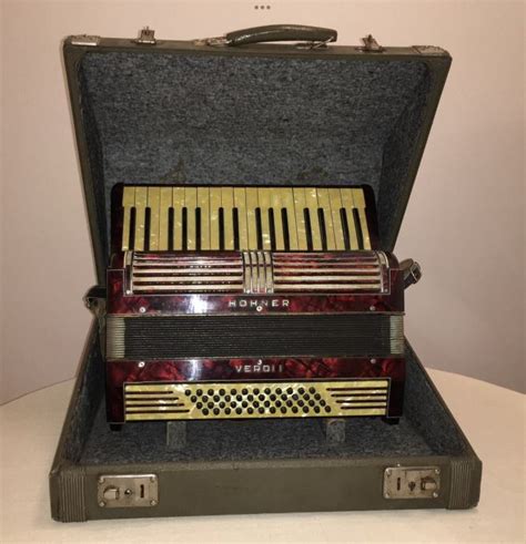 Hohner Klavirska Harmonika Verdi Basna