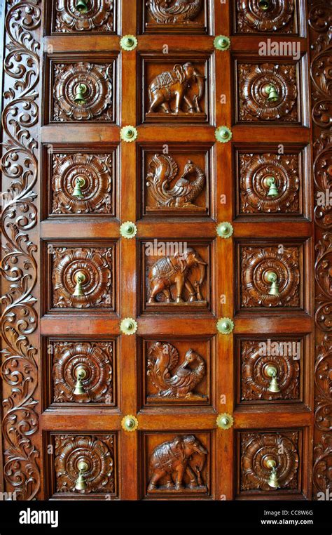 Wooden door tamil temple hi-res stock photography and images - Alamy